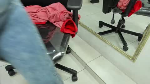 Snapshot of darlingbdsm_ chatting on 29, 11, 2025 Darling online show from 29, 11, 2025