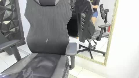 Snapshot of darlingbdsm_ chatting on 13, 7, 2026 Darling online show from 13, 7, 2026