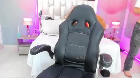 darlyn_tenderhot__ online show from 18, 10, 2025