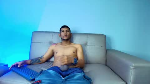 darwinwavex online show from 16, 4, 2026