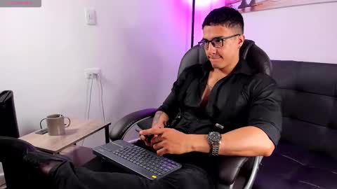 Dash online show from 21, 12, 2025