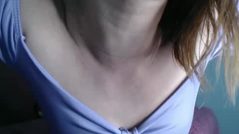 Snapshot of dasne19 chatting on 5, 1, 2025 Dafne online show from 5, 1, 2025