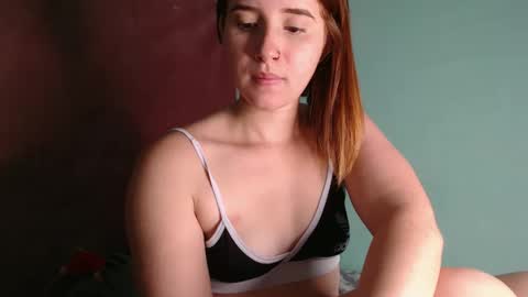 Snapshot of dasne19 chatting on 19, 2, 2025 Dafne online show from 19, 2, 2025