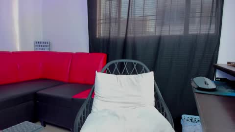 Snapshot of dav_nagel chatting on 21, 9, 2025 angel online show from 21, 9, 2025