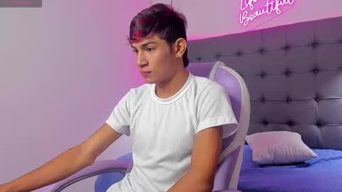 Snapshot of dav_nagel chatting on 1, 12, 2025 angel online show from 1, 12, 2025