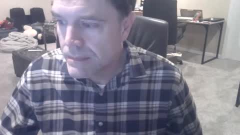 Snapshot of daved14u chatting on 29, 3, 2026 daved14u online show from 29, 3, 2026