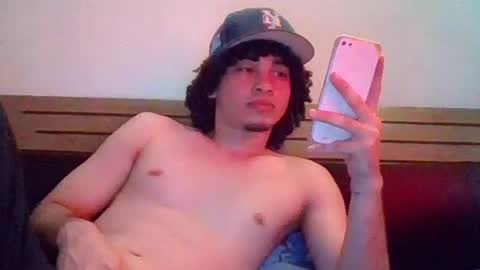 Snapshot of david0502y chatting on 30, 7, 2026 david0502y online show from 30, 7, 2026