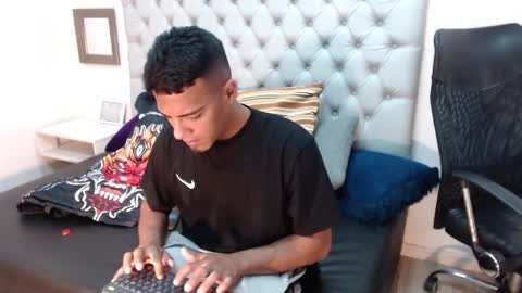 Snapshot of david_bandercock chatting on 13, 1, 2025 david_bandercock online show from 13, 1, 2025