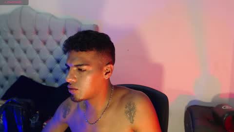 Snapshot of david_bandercock chatting on 12, 11, 2025 david_bandercock online show from 12, 11, 2025