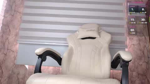 Snapshot of david_col11 chatting on 17, 12, 2025 David col11 online show from 17, 12, 2025