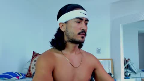 Hey im David that loves to explore and speak their fantasies. Very open talktative and nice. Feel free to chat with me online show from 15, 10, 2025