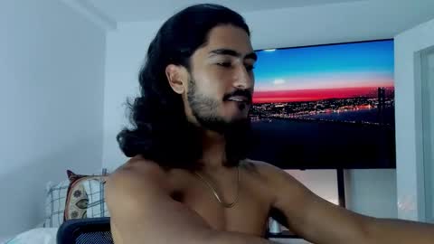 Hey im David that loves to explore and speak their fantasies. Very open talktative and nice. Feel free to chat with me online show from 16, 1, 2026