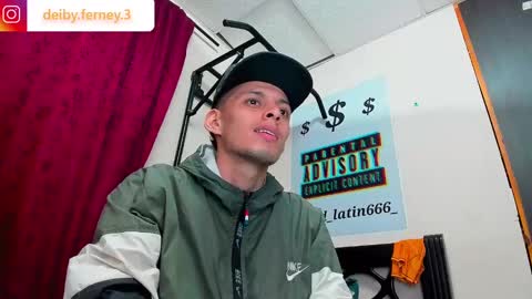 Snapshot of david_latin666_ chatting on 7, 3, 2025 David online show from 7, 3, 2025