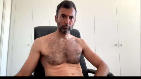 Snapshot of david_spanish chatting on 25, 5, 2026 David Cock online show from 25, 5, 2026