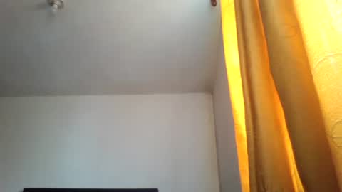 Snapshot of davidcr89 chatting on 18, 2, 2025 davidcr89 online show from 18, 2, 2025