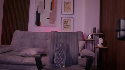 Davies brown    schedule 12pm to 5pm col time online show from 1, 2, 2026