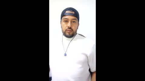 Snapshot of daviko07 chatting on 17, 12, 2025 daviko07 online show from 17, 12, 2025