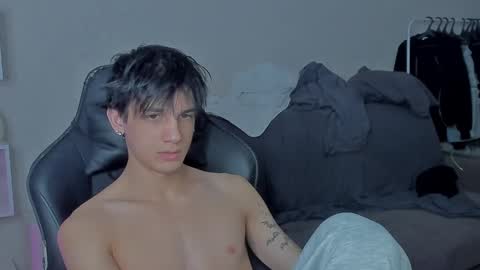 Snapshot of davisross chatting on 9, 12, 2024 davis online show from 9, 12, 2024