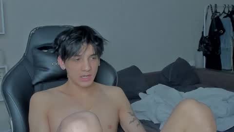 Snapshot of davisross chatting on 19, 12, 2024 davis online show from 19, 12, 2024