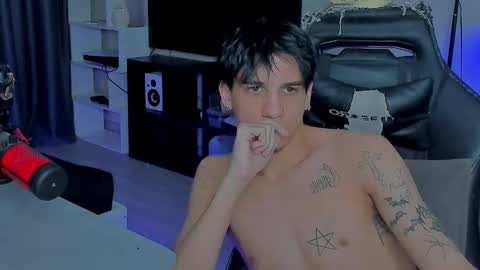 davis online show from 20, 12, 2025