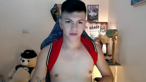 JC LOVER BOY online show from 22, 1, 2025