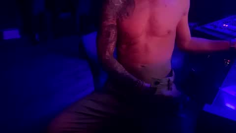 Snapshot of day__tripper chatting on 3, 12, 2024 day tripper online show from 3, 12, 2024