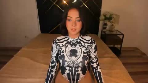 Snapshot of dayanarafox chatting on 4, 3, 2025 CALL ME DAYAN online show from 4, 3, 2025