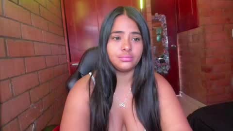 PAULA wh online show from 4, 8, 2026