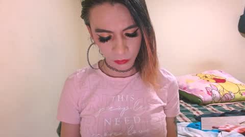 dayanna_01_ online show from 28, 12, 2024