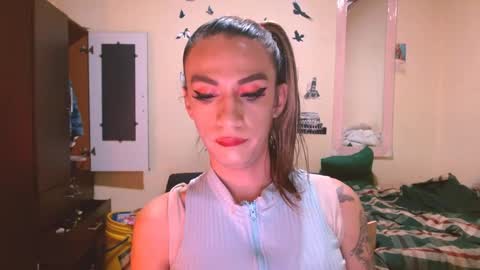dayanna_01_ online show from 16, 5, 2026