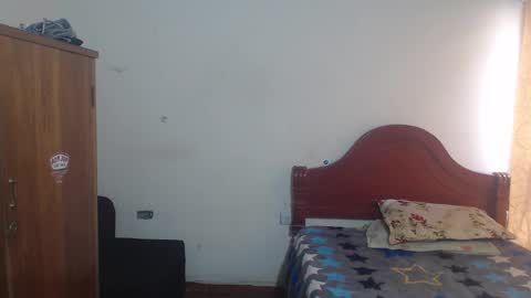 Snapshot of daylon_brown_ chatting on 22, 10, 2025 Dylon online show from 22, 10, 2025