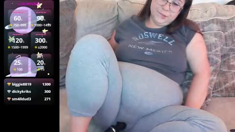 Snapshot of dazeddesty_ chatting on 27, 10, 2025 Dazeddesty online show from 27, 10, 2025