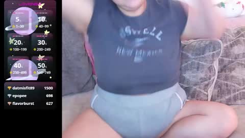 Snapshot of dazeddesty_ chatting on 17, 11, 2025 Dazeddesty online show from 17, 11, 2025