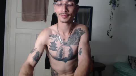 dazzayy online show from 13, 5, 2026