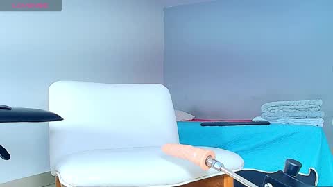 Snapshot of dcollins_ chatting on 5, 3, 2025 dcollins_ online show from 5, 3, 2025