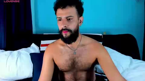 Snapshot of dcollins_ chatting on 12, 9, 2025 dcollins_ online show from 12, 9, 2025