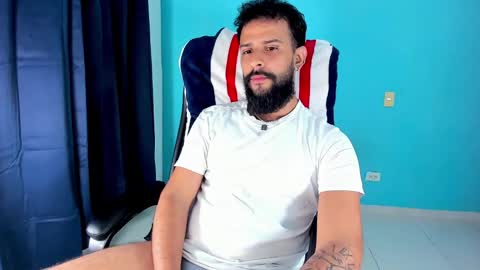 Snapshot of dcollins_ chatting on 13, 9, 2025 dcollins_ online show from 13, 9, 2025