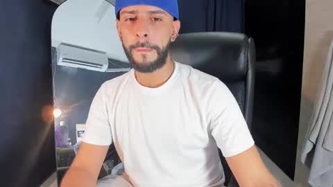 Snapshot of dcollins_ chatting on 16, 10, 2025 dcollins_ online show from 16, 10, 2025