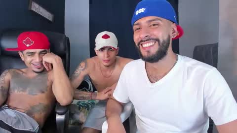 Snapshot of dcollins_ chatting on 18, 10, 2025 dcollins_ online show from 18, 10, 2025