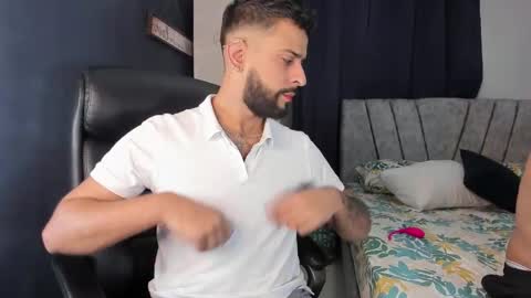 Snapshot of dcollins_ chatting on 20, 10, 2025 dcollins_ online show from 20, 10, 2025