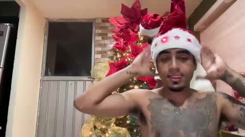 Snapshot of dcollins_ chatting on 16, 11, 2025 dcollins_ online show from 16, 11, 2025