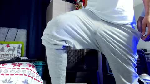 Snapshot of dcollins_ chatting on 3, 12, 2025 dcollins_ online show from 3, 12, 2025