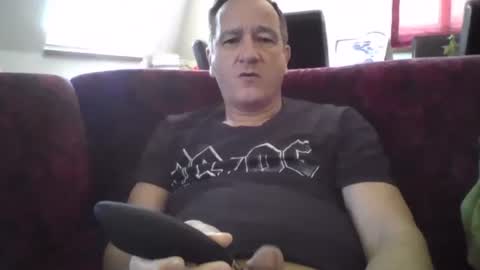 Play with me while I watch you german handsome squirtlover love small girls small tits big clit cut c2c shaved online show from 17, 5, 2026