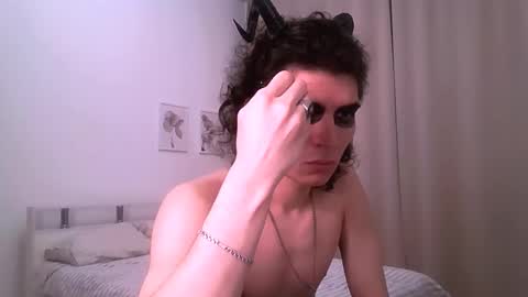 dean_raven online show from 19, 12, 2025