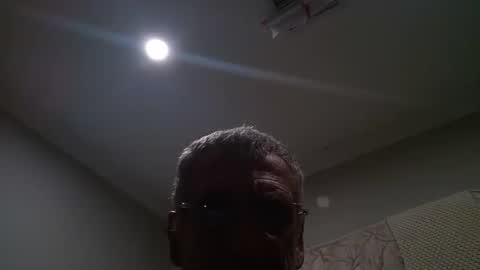 deanofflove2210 online show from 2, 8, 2026