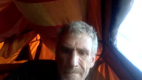 deanofflove221000 online show from 12, 1, 2026