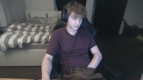 Snapshot of deanparkerx chatting on 22, 2, 2026 Dean online show from 22, 2, 2026
