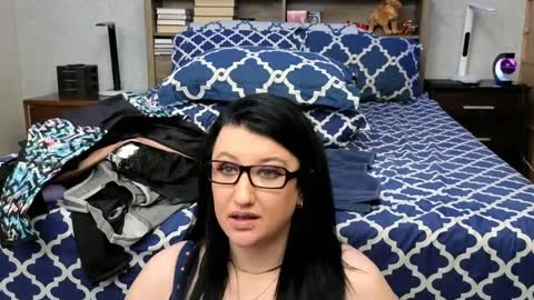 Rayna online show from 21, 2, 2025