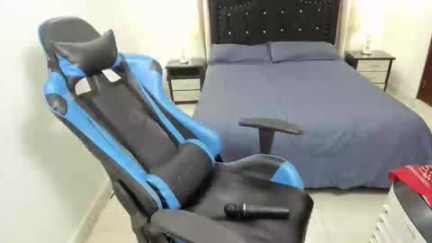 Snapshot of debora_brown_ chatting on 21, 3, 2026 Dbora online show from 21, 3, 2026