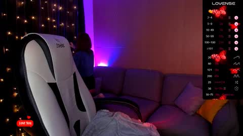 Snapshot of deborah_moore chatting on 23, 11, 2025 Debora online show from 23, 11, 2025